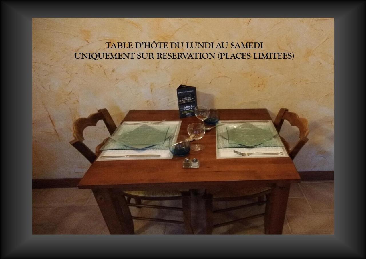 Hotel Du Donjon Aulnay  Ngoại thất bức ảnh